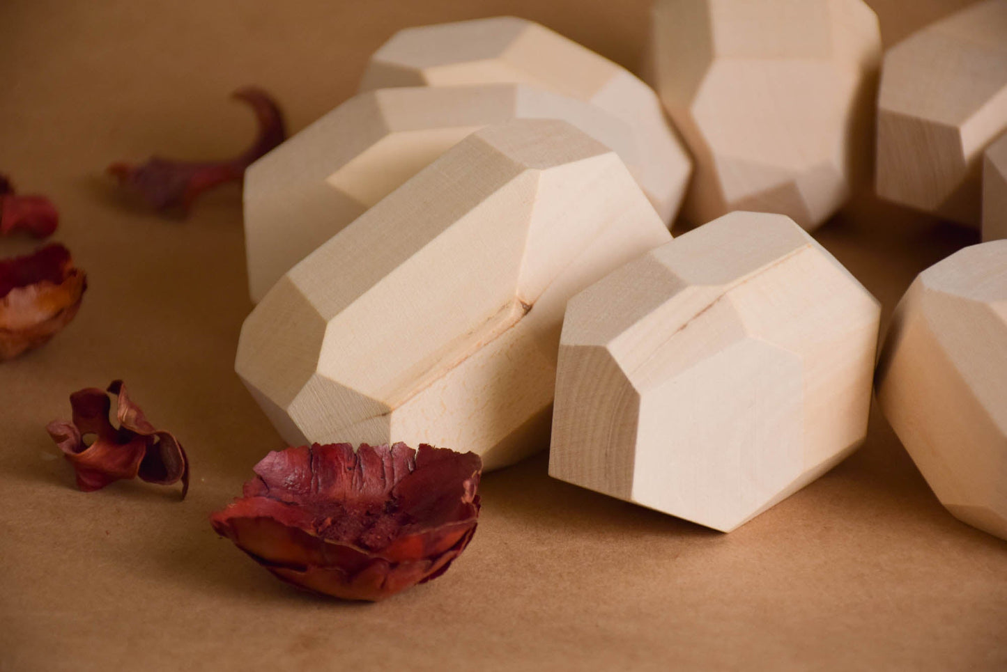 Tumi Ishi Wood Balancing Stones for Baby Natural
