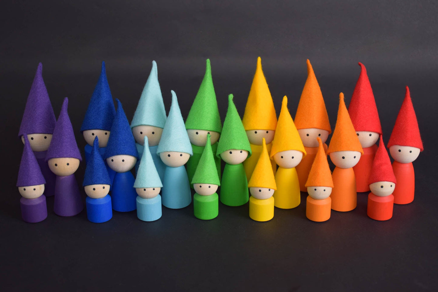 Wood Waldorf Peg Dolls Family