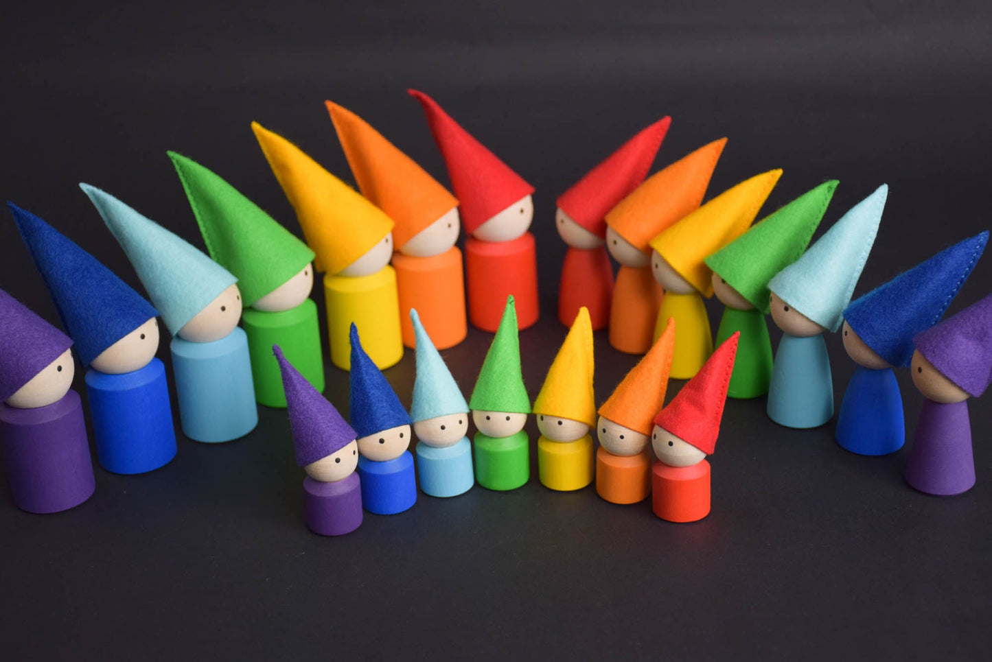 Wood Waldorf Peg Dolls Family