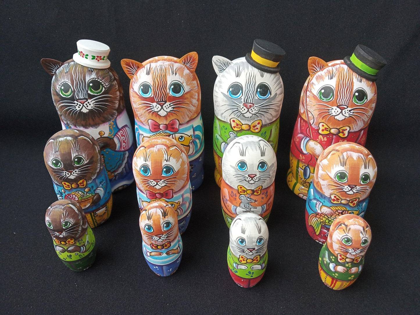 Russian Dolls N esting Cat