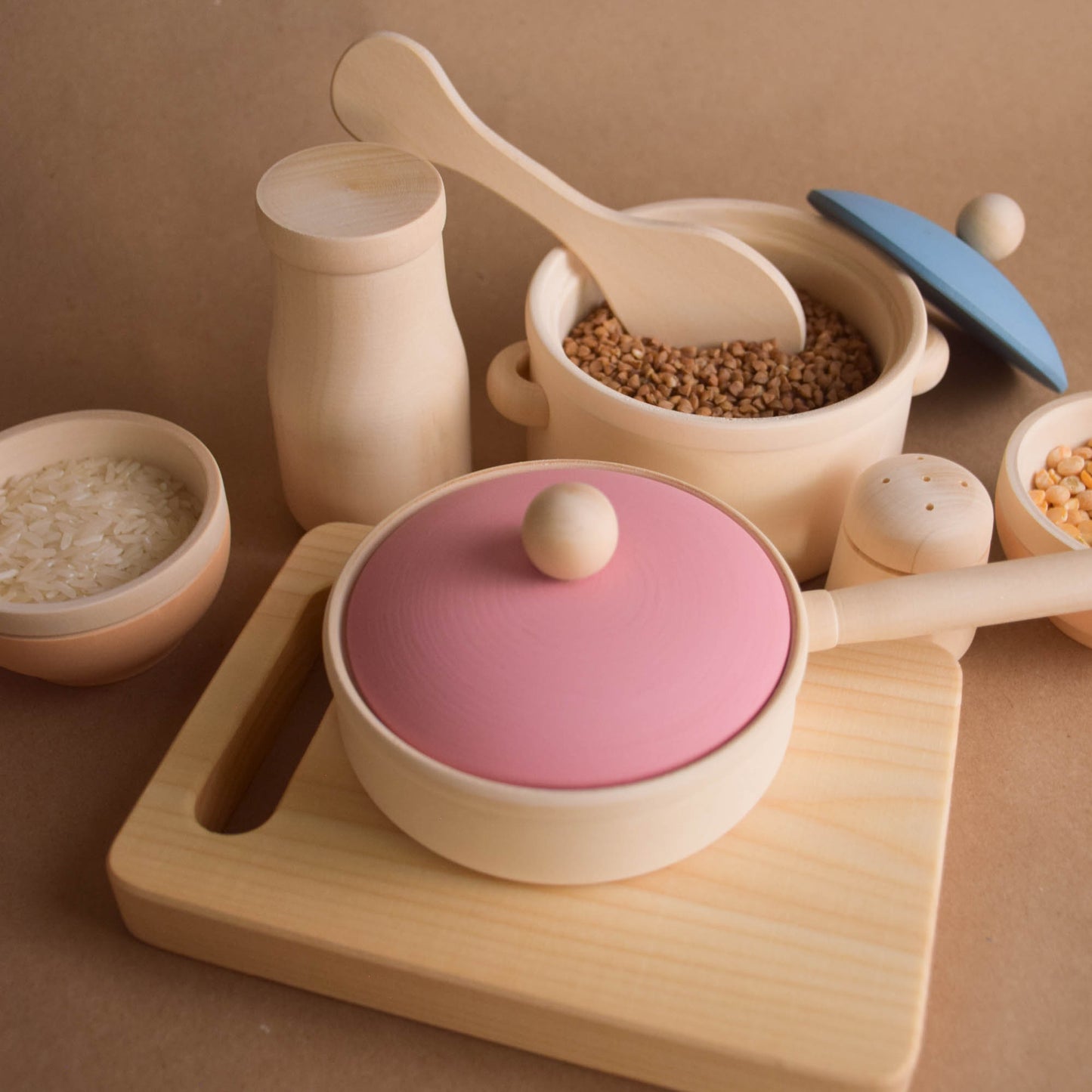 Dishes Set