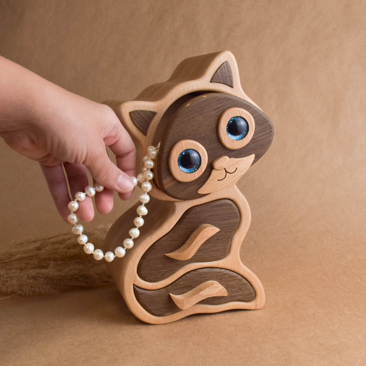 Wooden cat jewelry box with storage compartments