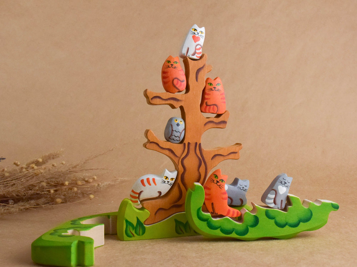 Cats in a tree wooden figurine puzzle