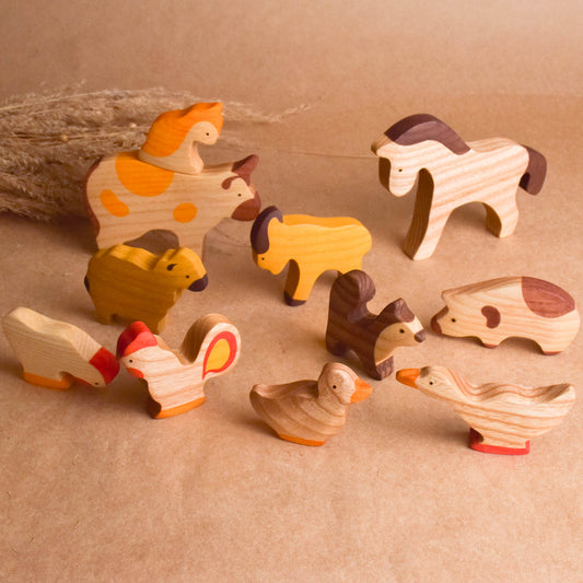 Handmade Wooden Toys Farm Animal Figurines Set for Toddlers Children Kids Gift