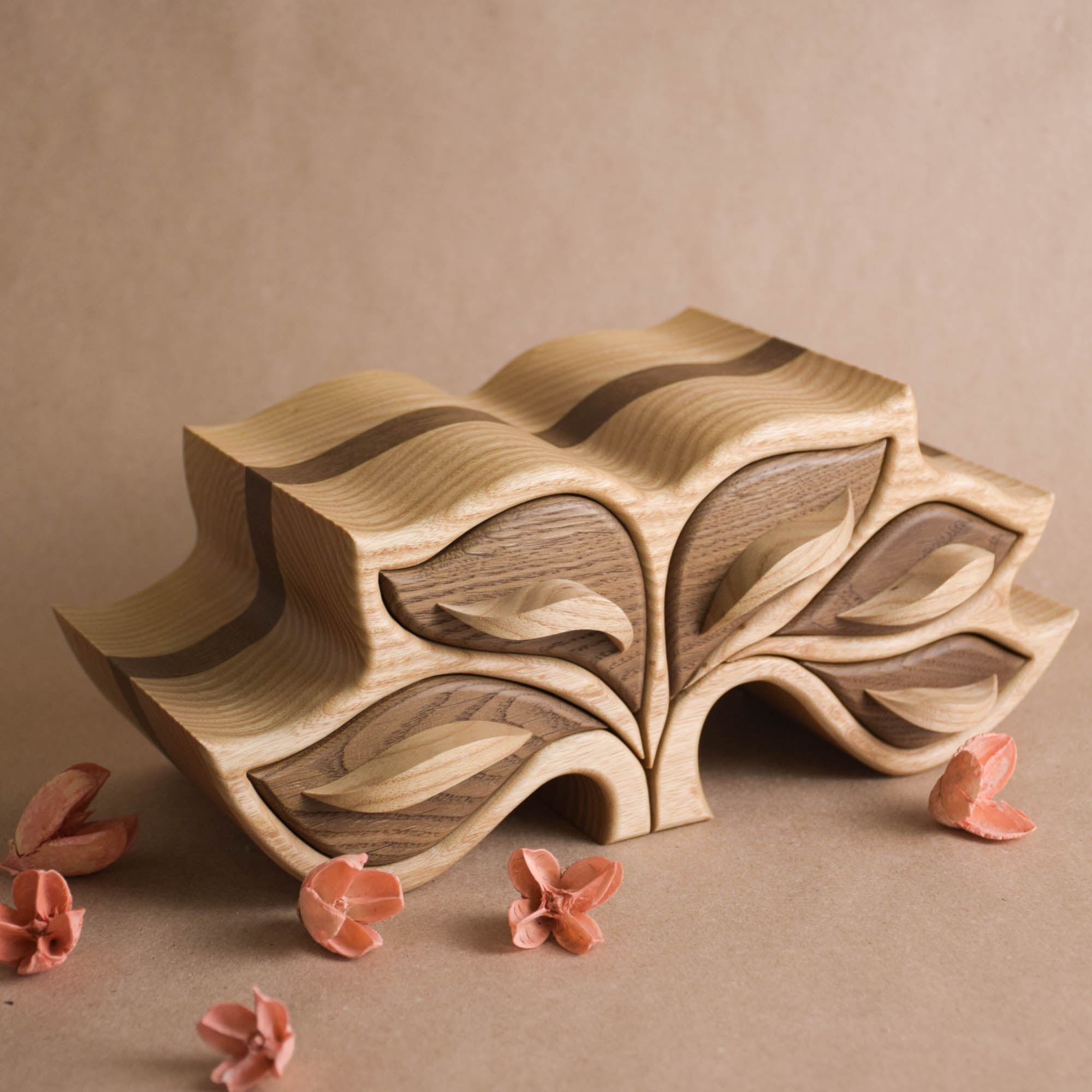 Wooden Unique Jewelry Box for Women with Leaves Patterns Luxury Organizer Trinket Box Gift for Her Mother