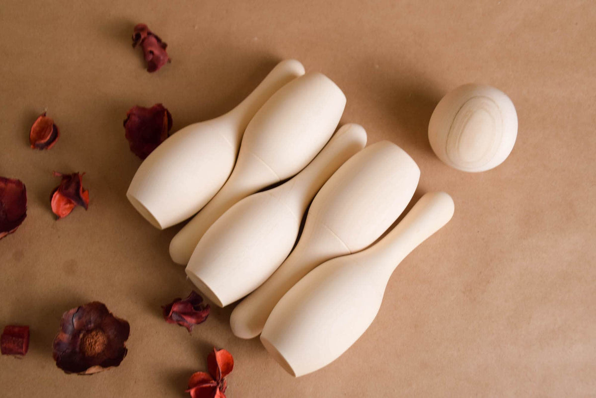 Natural wooden skittles set