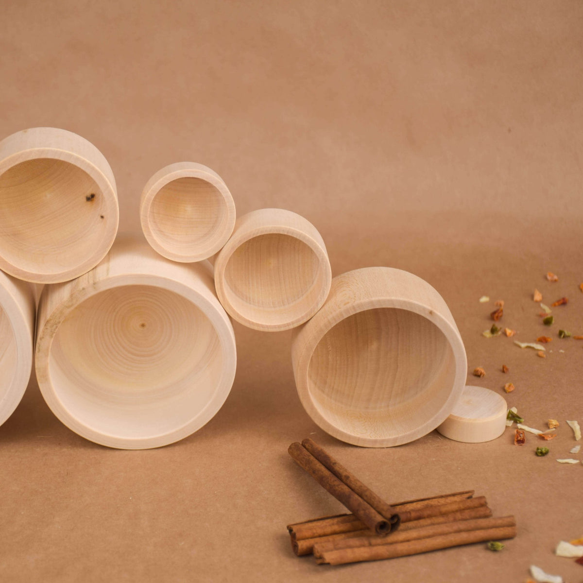 Natural linden wood stacking cups