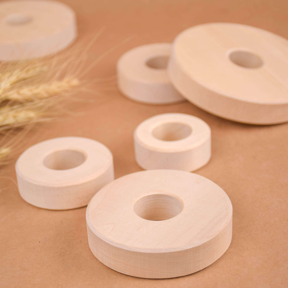 Linden wood stacking rings toy with rings
