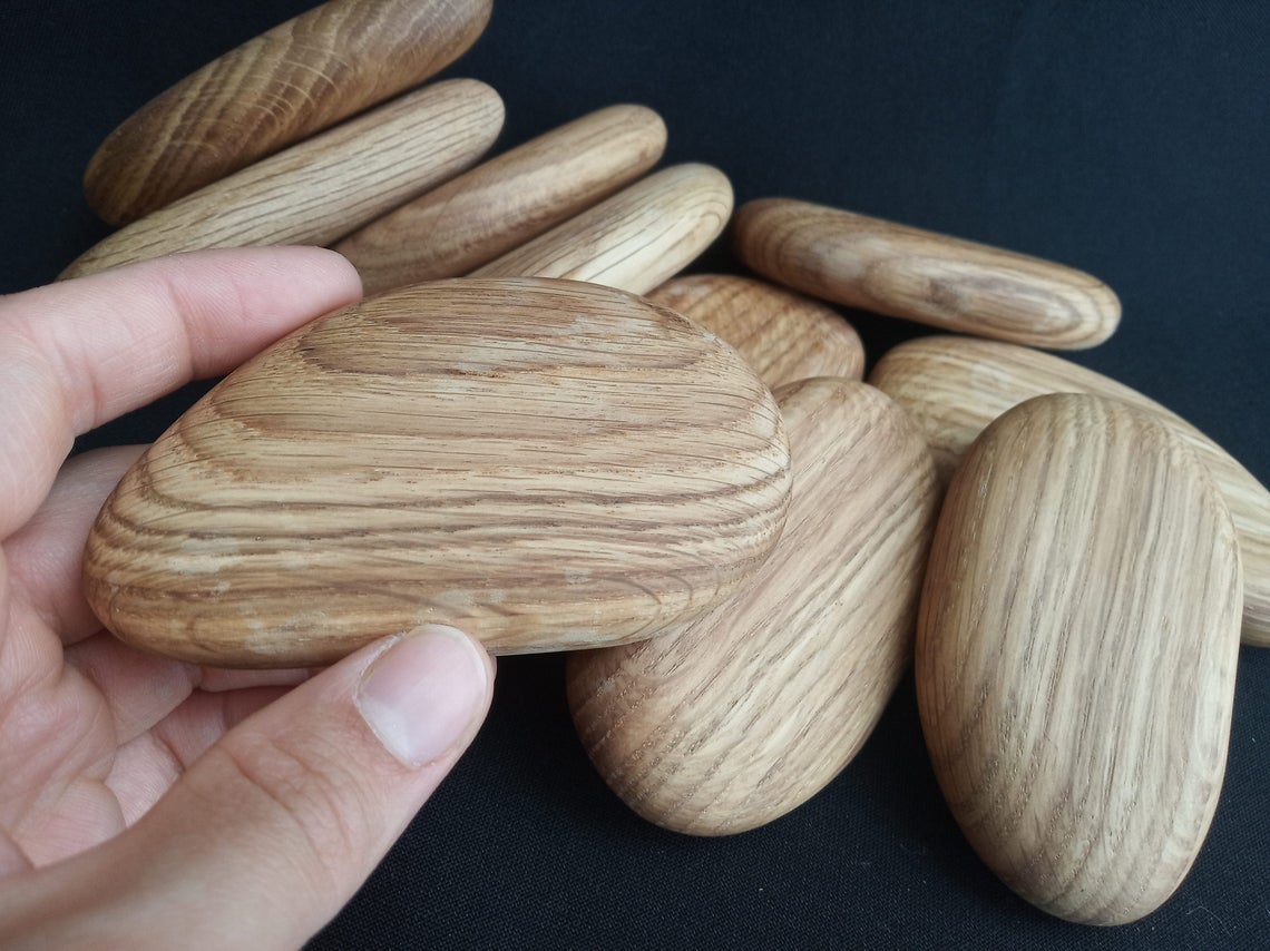 Pebble-shaped stacking blocks made from oak wood