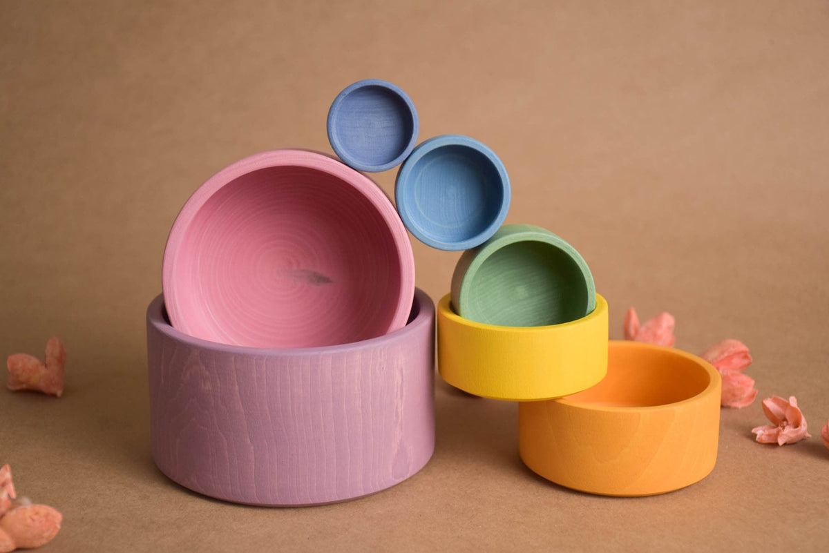 Pastel-colored linden wood stacking cups