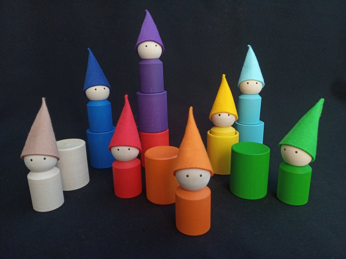 Rainbow peg doll and cup color-matching set