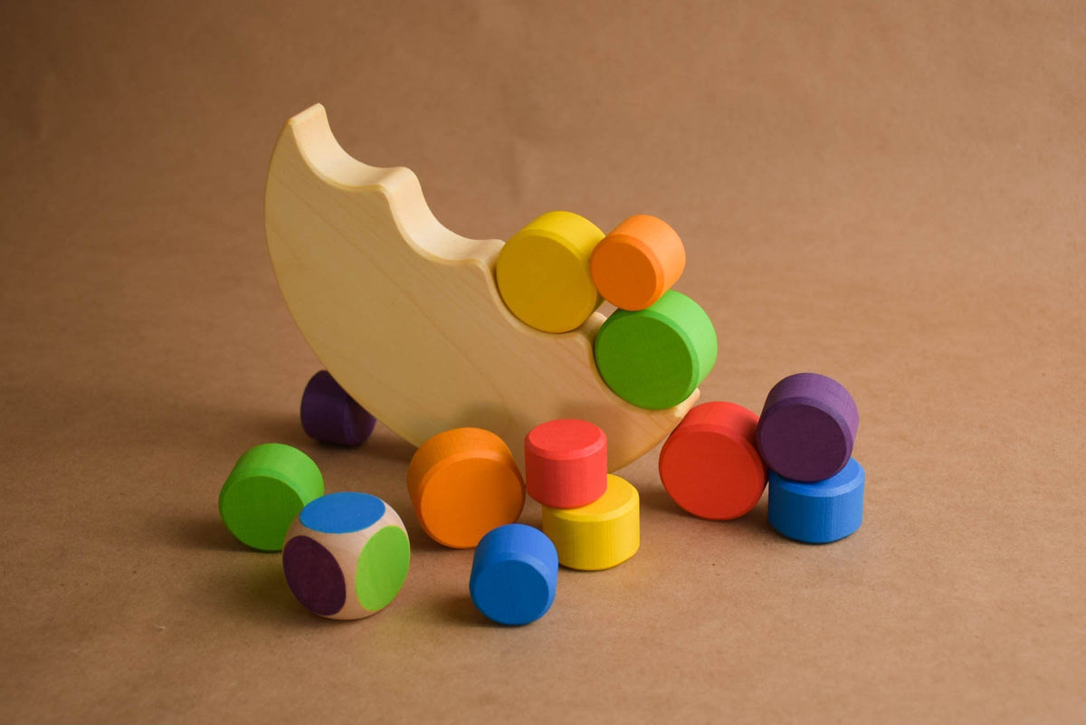 Semicircle and cylinders in multiple colors.