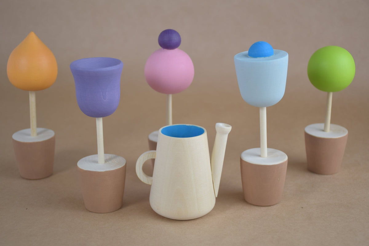 Wooden flower play set with watering can